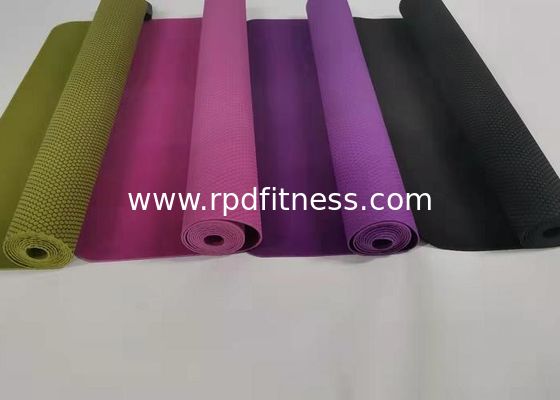 China 100% Environmental Dots Shape Rubber Non Slip Fitness Mat Durable Sided Texture supplier